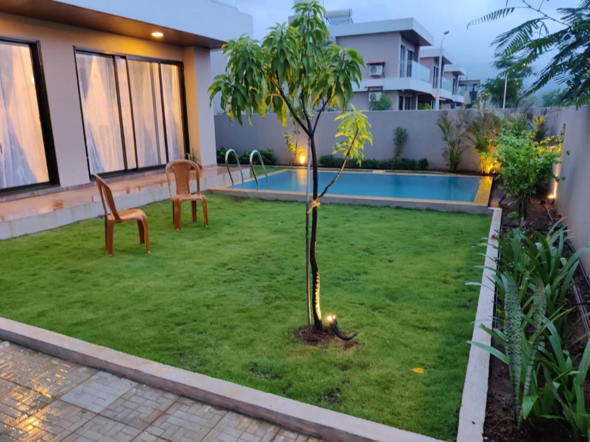 Villa Casa Del Capitan-2Bhk With Private Pool & Lawn. Karjat Exterior foto